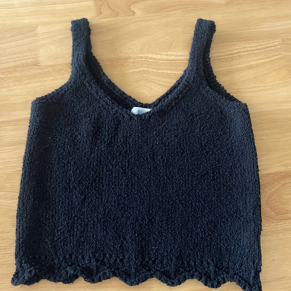 Sweater tank scalloped edges